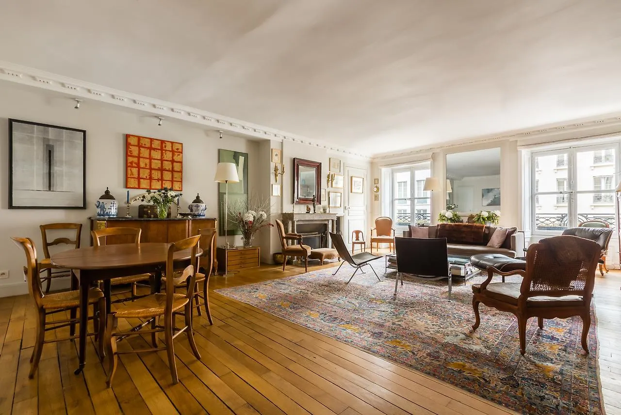 Veeve - Latin Quarter Retreat Apartment